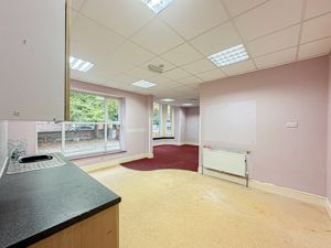 Photo 24- click for photo gallery